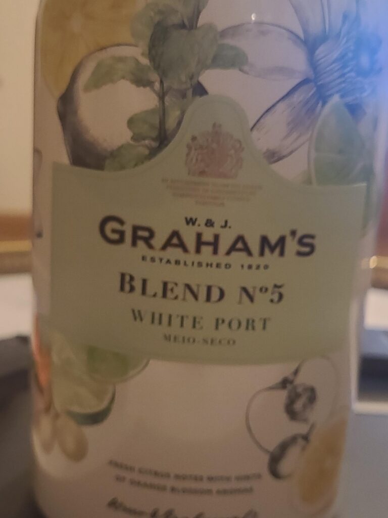 W. & J. Graham’s Blend No 5 White Port Meio Seco